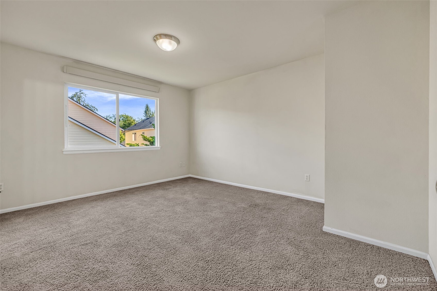 6048 Park Street E Fife WA 98424