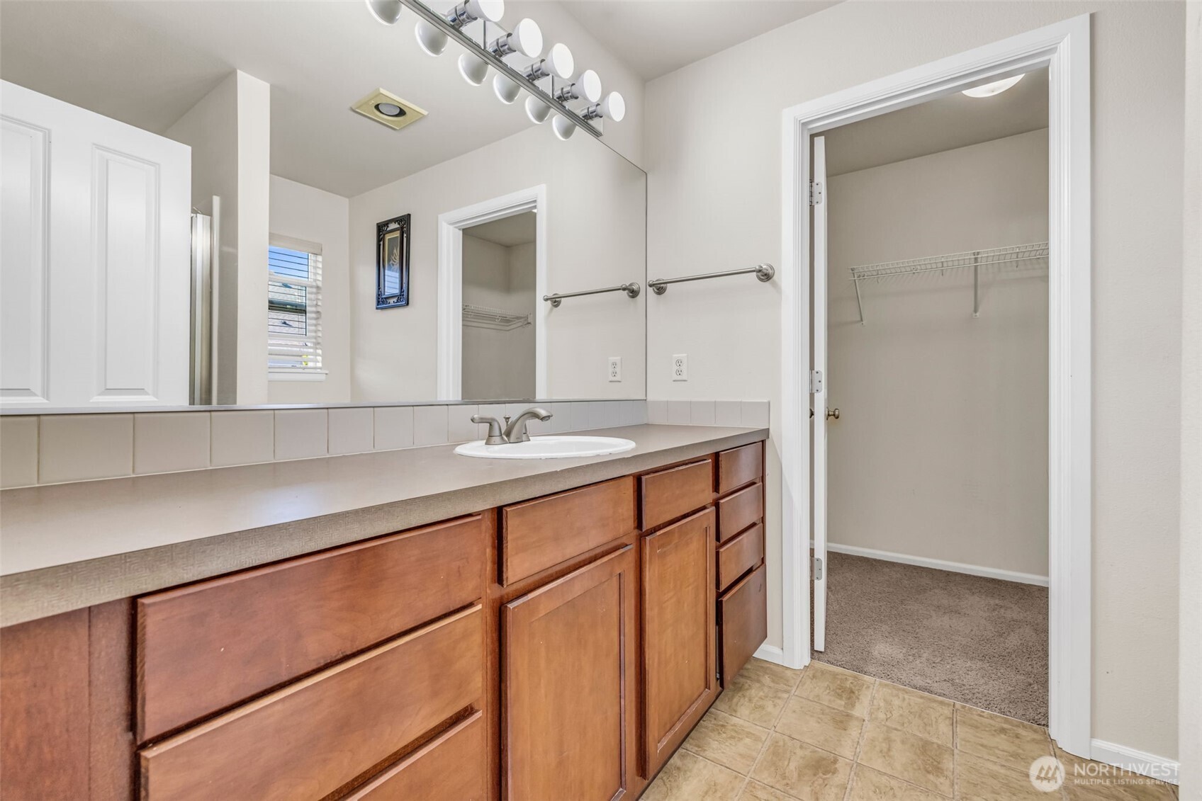 6048 Park Street E Fife WA 98424