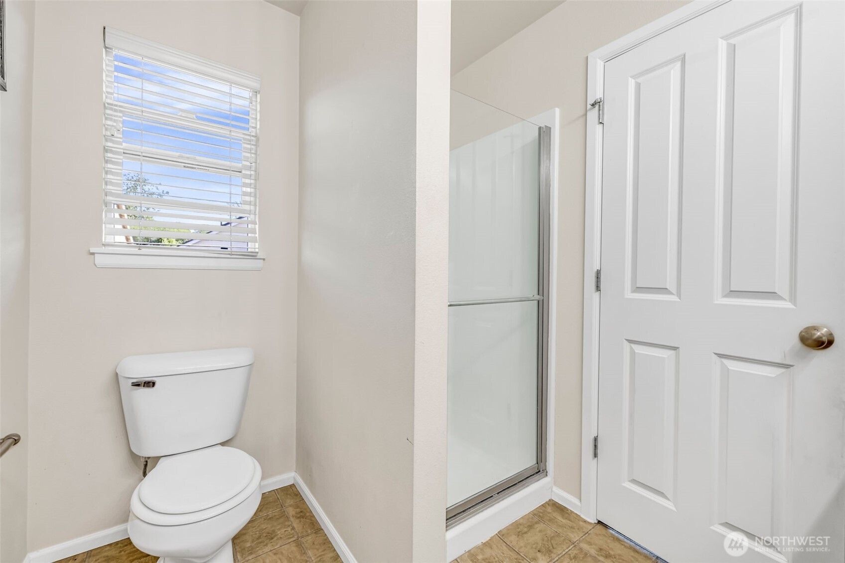 6048 Park Street E Fife WA 98424
