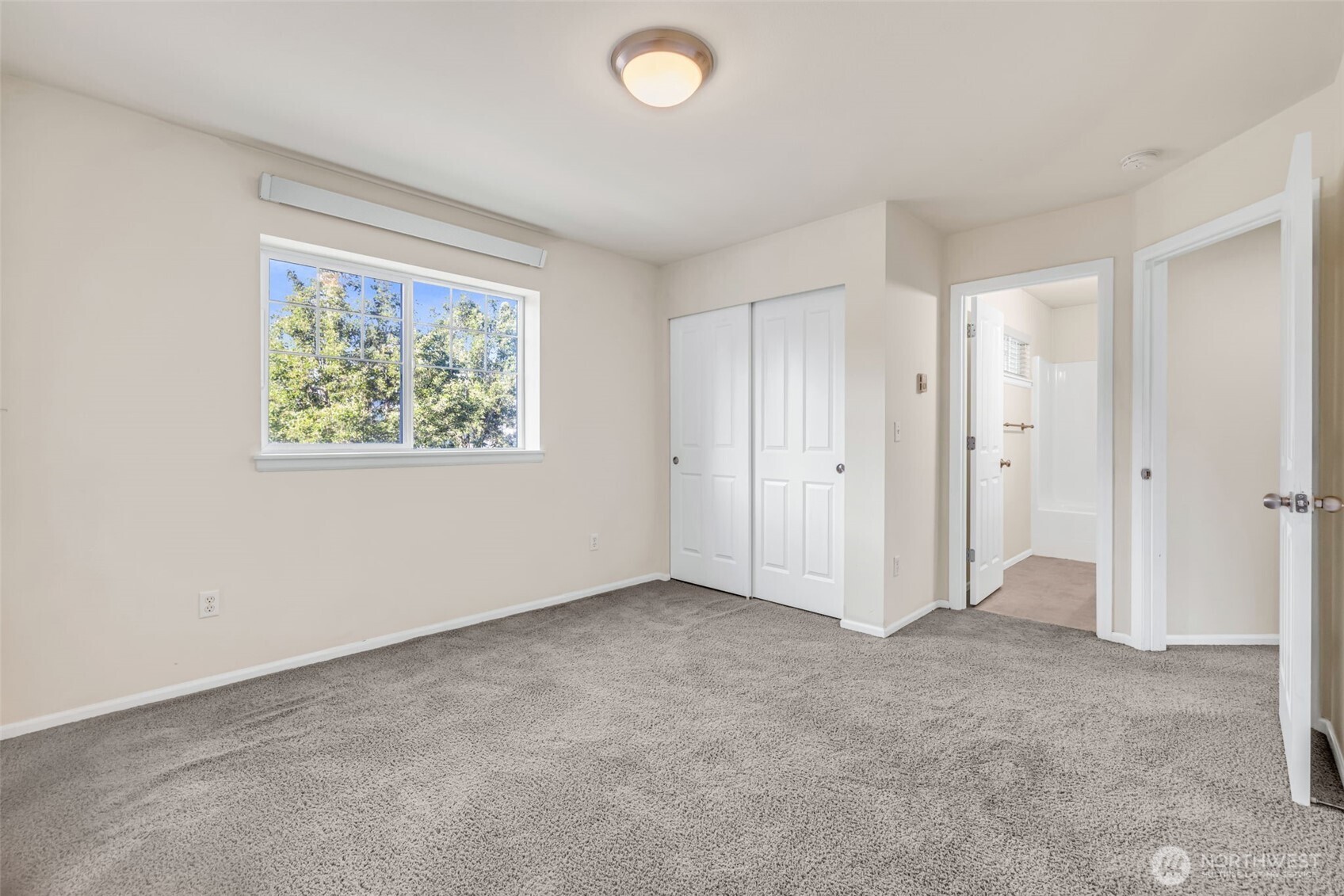 6048 Park Street E Fife WA 98424
