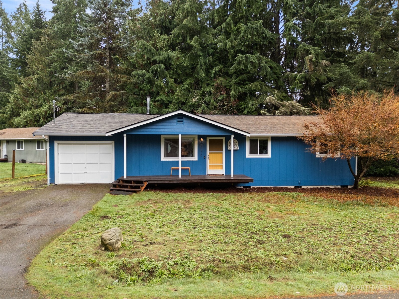 22270 Sunridge Way NE Poulsbo WA 98370