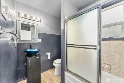 4212 Jackson Highway Chehalis WA 98532