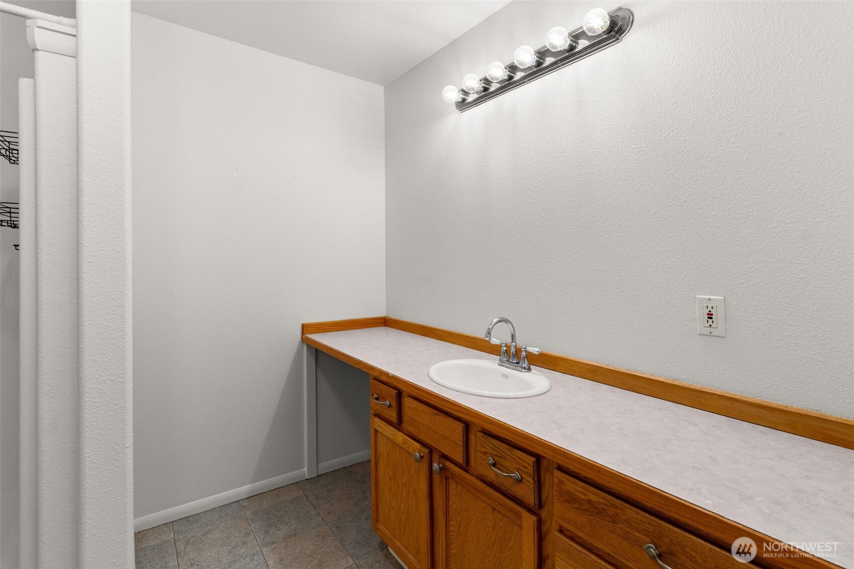 9519 185th Avenue SW Rochester WA 98579