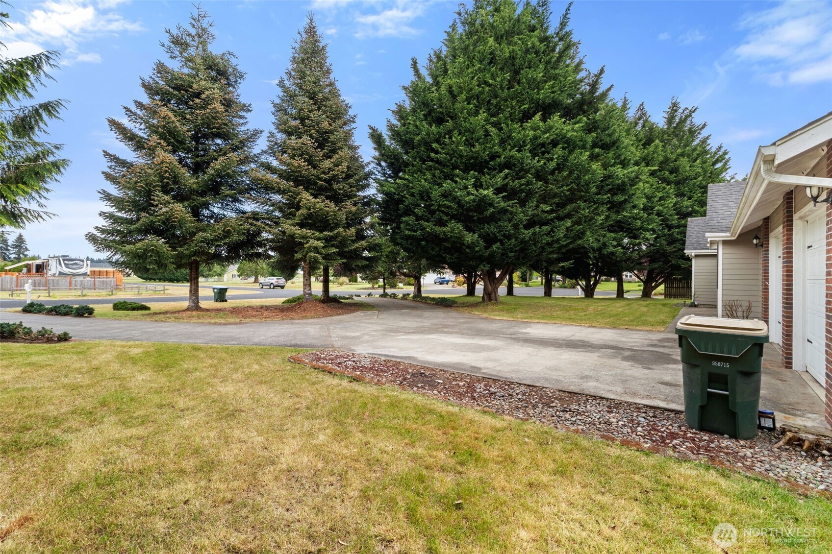 9519 185th Avenue SW Rochester WA 98579