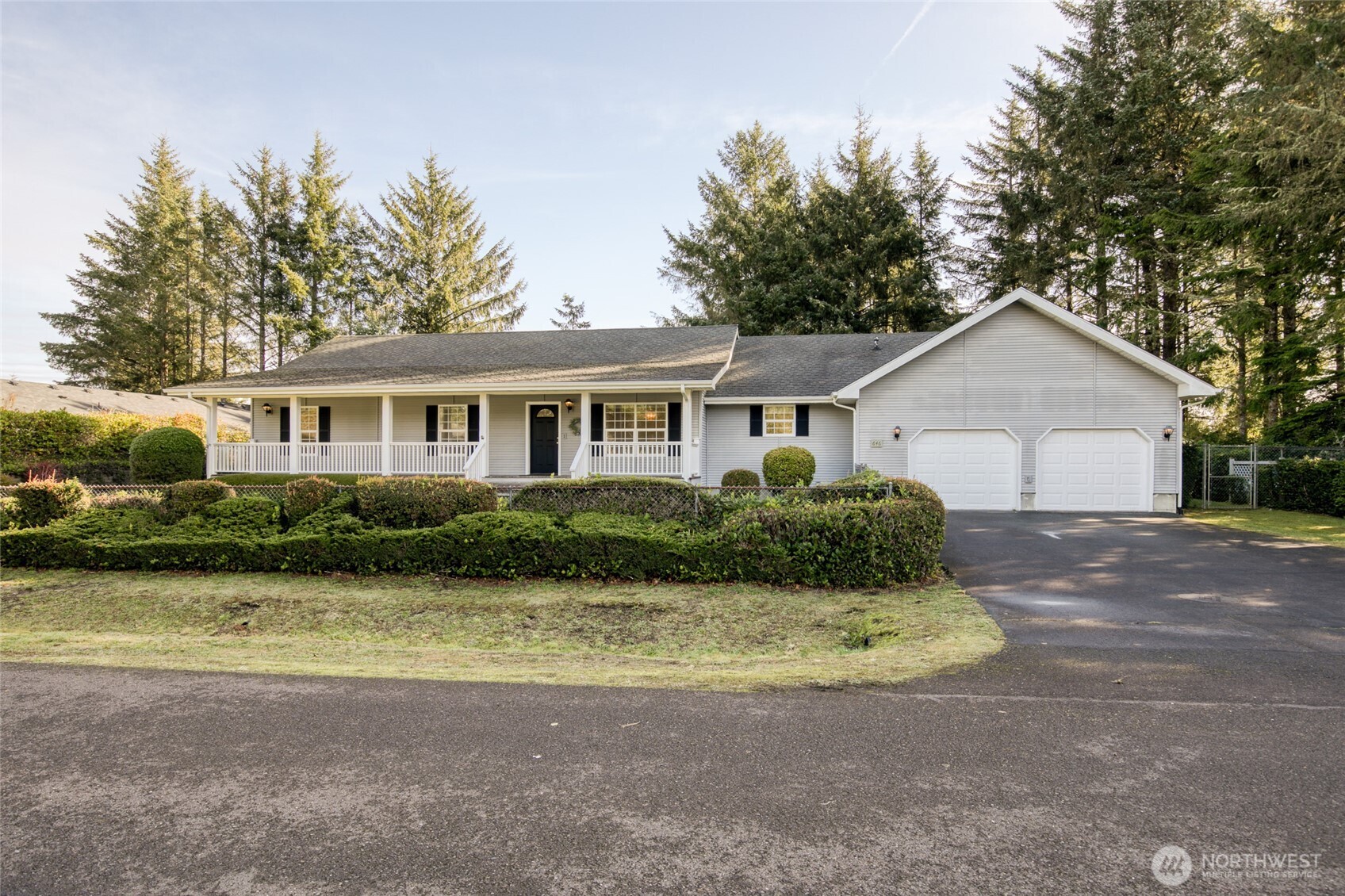 646 Woodland Loop NE Ocean Shores WA 98569