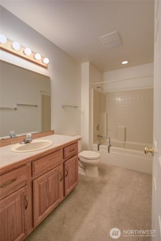 646 Woodland Loop NE Ocean Shores WA 98569