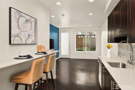 3631 Courtland Place S Seattle WA 98144