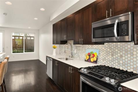 3631 Courtland Place S Seattle WA 98144