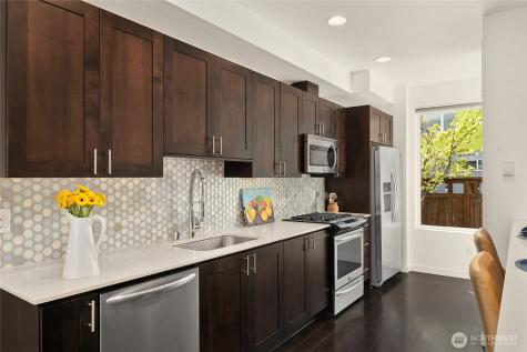 3631 Courtland Place S Seattle WA 98144