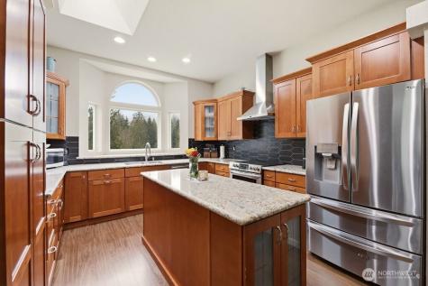 6033 181st Avenue SE Snohomish WA 98290