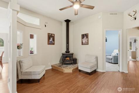 6033 181st Avenue SE Snohomish WA 98290