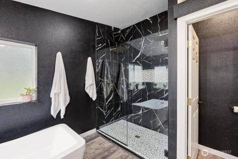 6033 181st Avenue SE Snohomish WA 98290