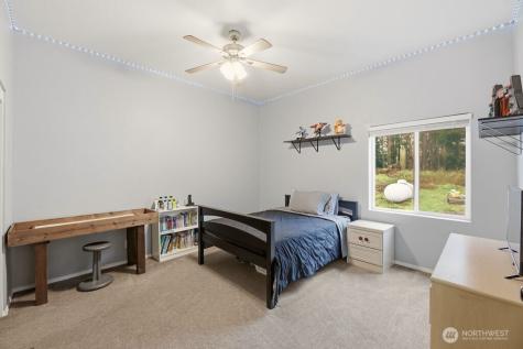 6033 181st Avenue SE Snohomish WA 98290