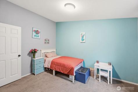 6033 181st Avenue SE Snohomish WA 98290
