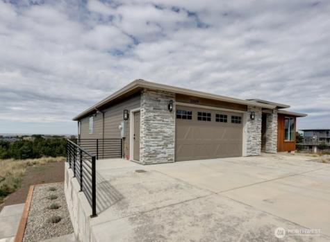 33509 J Place NW Ocean Park WA 98640