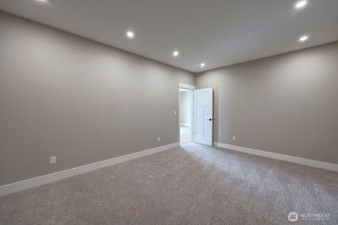 33509 J Place NW Ocean Park WA 98640