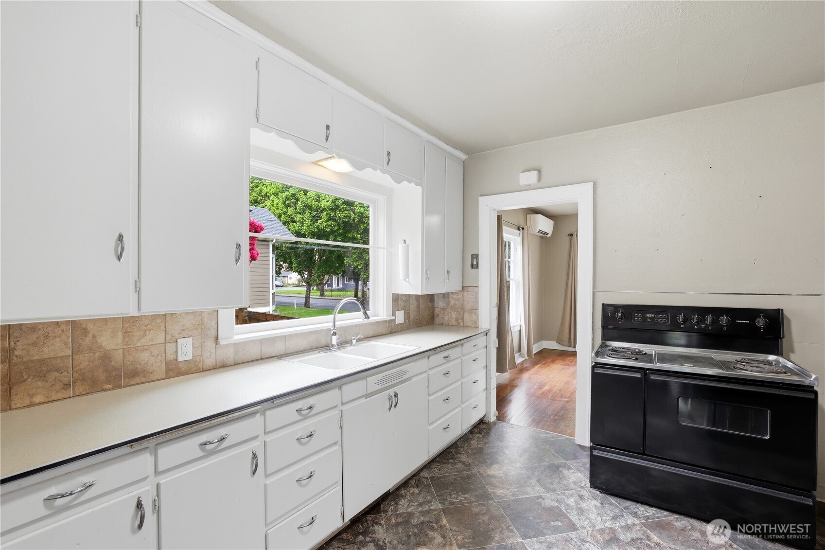 119 N 3rd Street Montesano WA 98563
