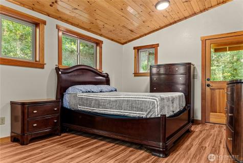 15 Howerton Road Twisp WA 98856