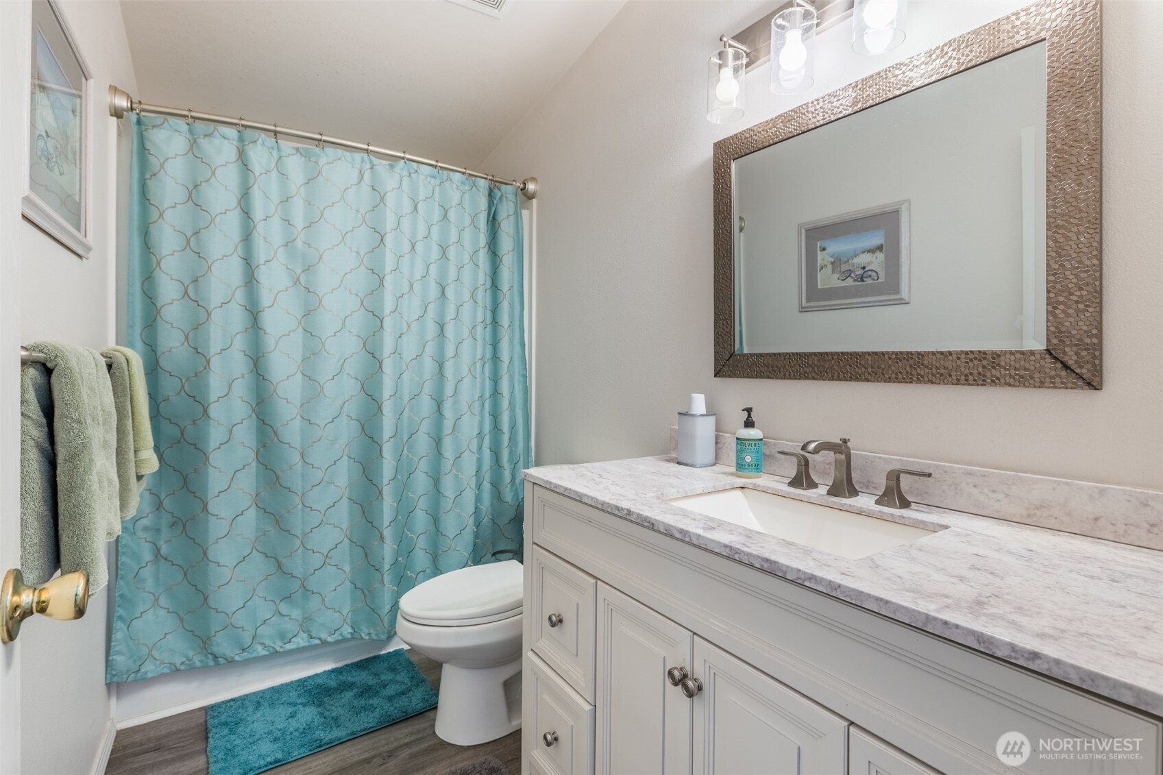 28454 SE 168th Avenue Kent WA 98042