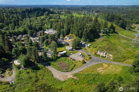 28454 SE 168th Avenue Kent WA 98042