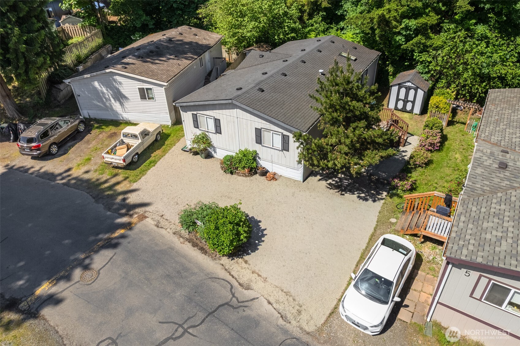 28454 SE 168th Avenue Kent WA 98042
