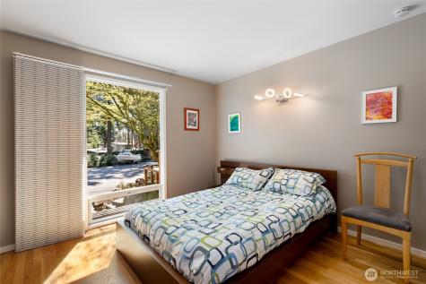 7439 NE 123rd Place Kirkland WA 98034
