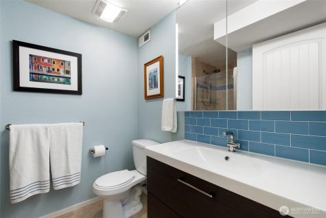 7439 NE 123rd Place Kirkland WA 98034