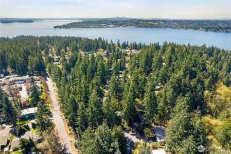 7439 NE 123rd Place Kirkland WA 98034