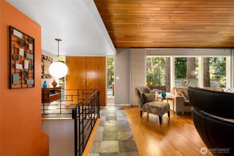 7439 NE 123rd Place Kirkland WA 98034