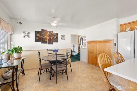 915 128th Street SW Everett WA 98204