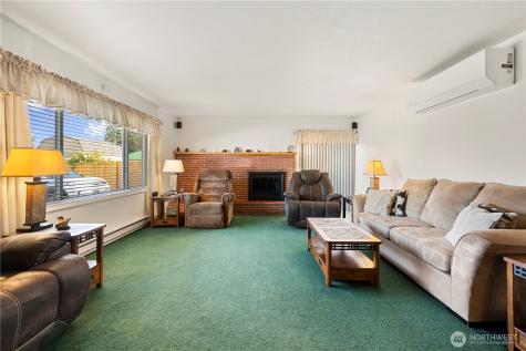 915 128th Street SW Everett WA 98204
