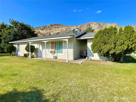 59 Copple Road Omak WA 98841
