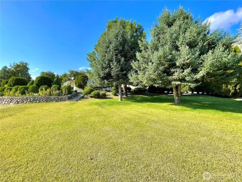 59 Copple Road Omak WA 98841