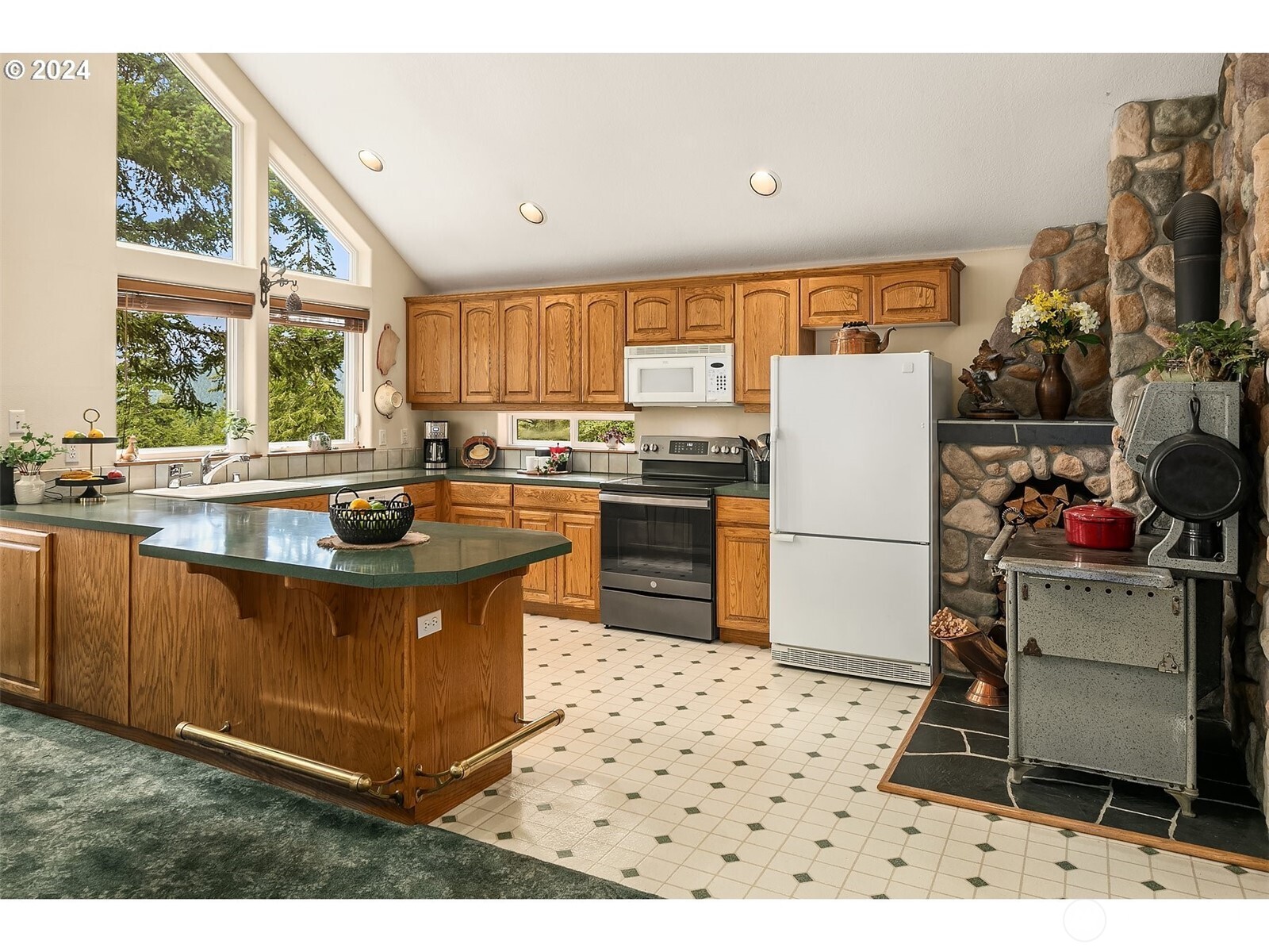 162 Bylin Road Stevenson WA 98648