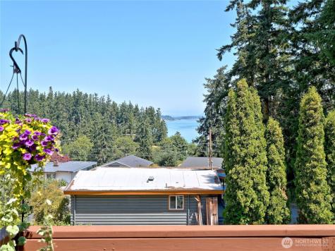 1273 SE Camano Drive Camano Island WA 98282