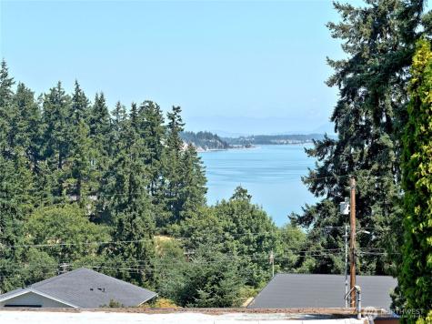 1273 SE Camano Drive Camano Island WA 98282