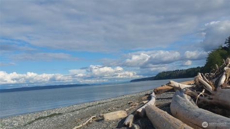 1273 SE Camano Drive Camano Island WA 98282