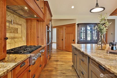 3858 Resort Road Greenbank WA 98253