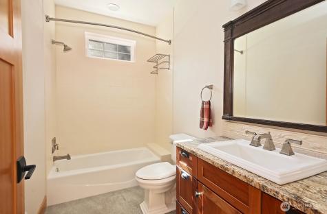 3858 Resort Road Greenbank WA 98253