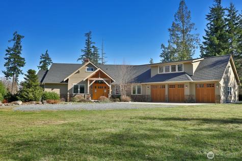 3858 Resort Road Greenbank WA 98253