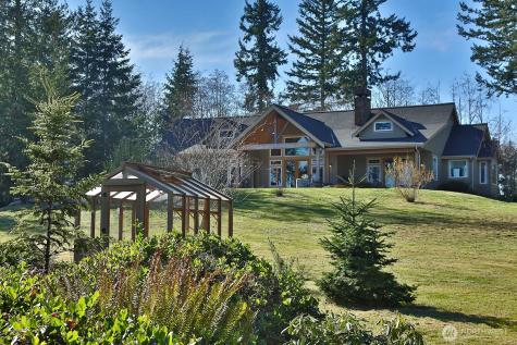 3858 Resort Road Greenbank WA 98253