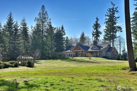 3858 Resort Road Greenbank WA 98253