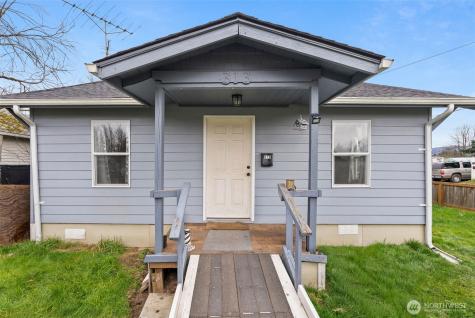 313 Rosewood Street Kelso WA 98626