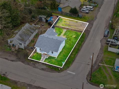 313 Rosewood Street Kelso WA 98626