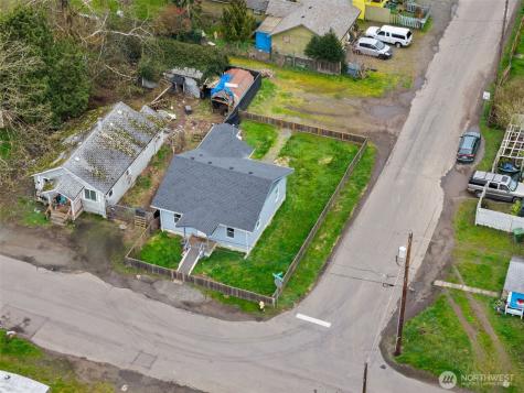 313 Rosewood Street Kelso WA 98626