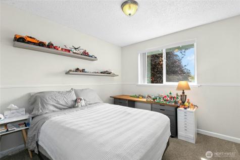 750 NW Dory Drive Oak Harbor WA 98277