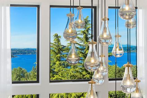 17281 SE 43rd Street Bellevue WA 98006