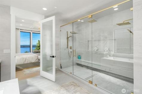 17281 SE 43rd Street Bellevue WA 98006