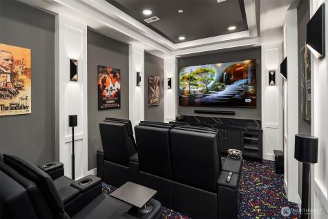 17281 SE 43rd Street Bellevue WA 98006