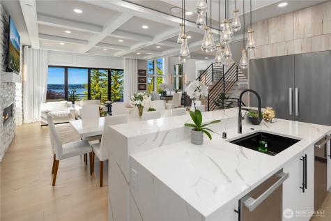 17281 SE 43rd Street Bellevue WA 98006